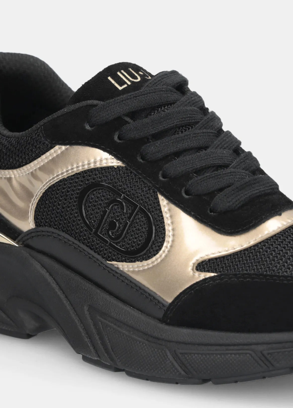 Sneakers in suede e mesh