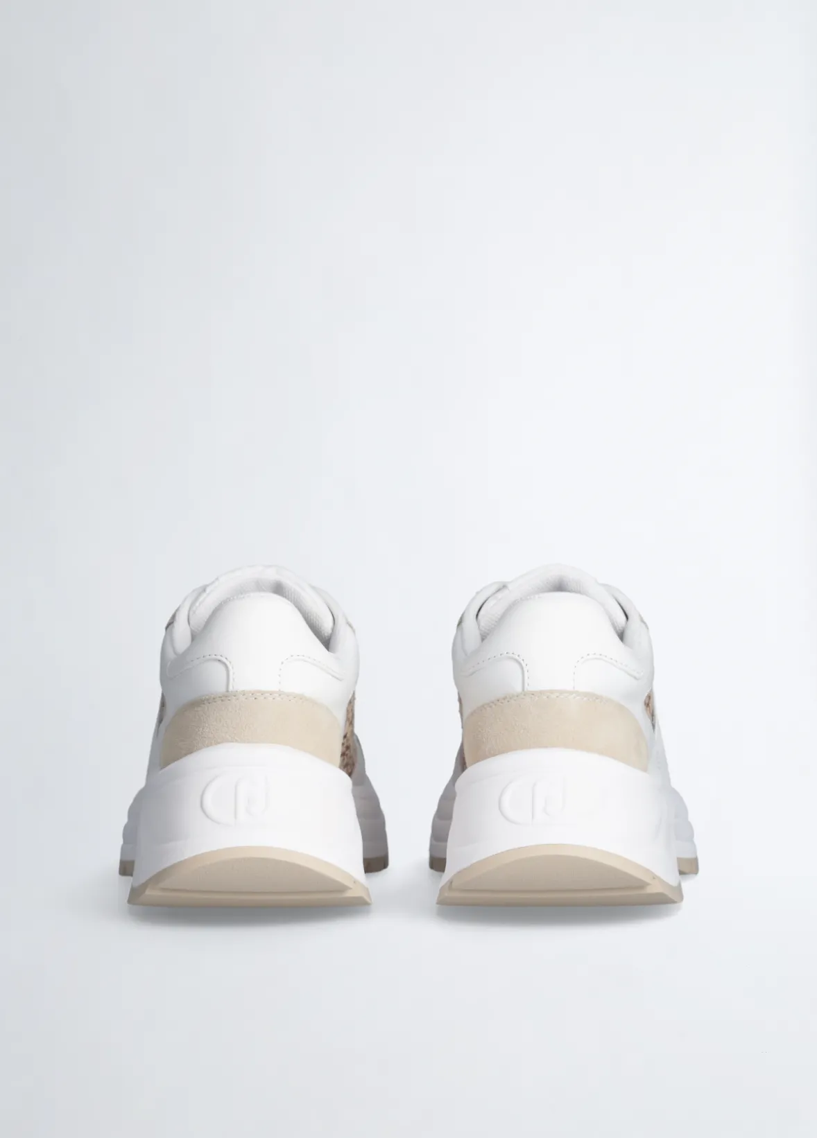 Sneakers monogram in suede