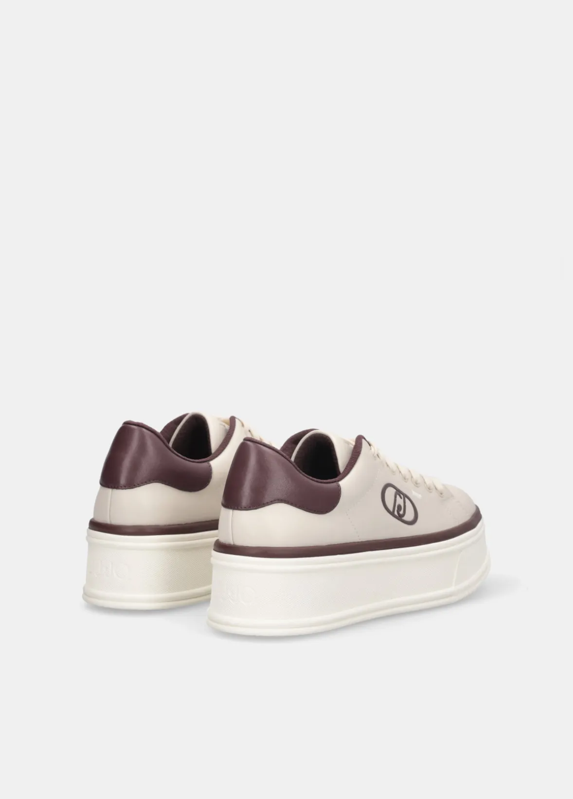 Sneakers platform con logo