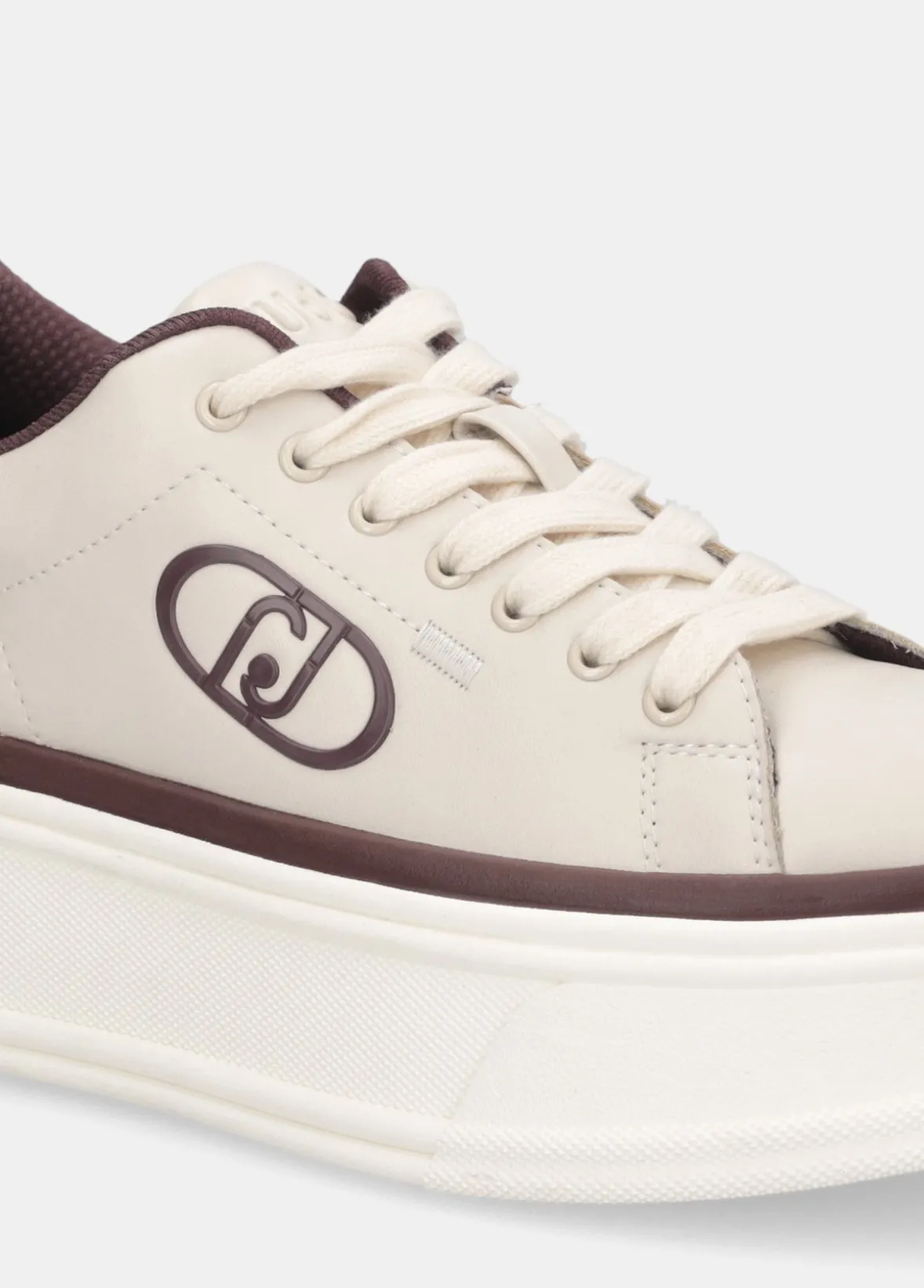 Sneakers platform con logo