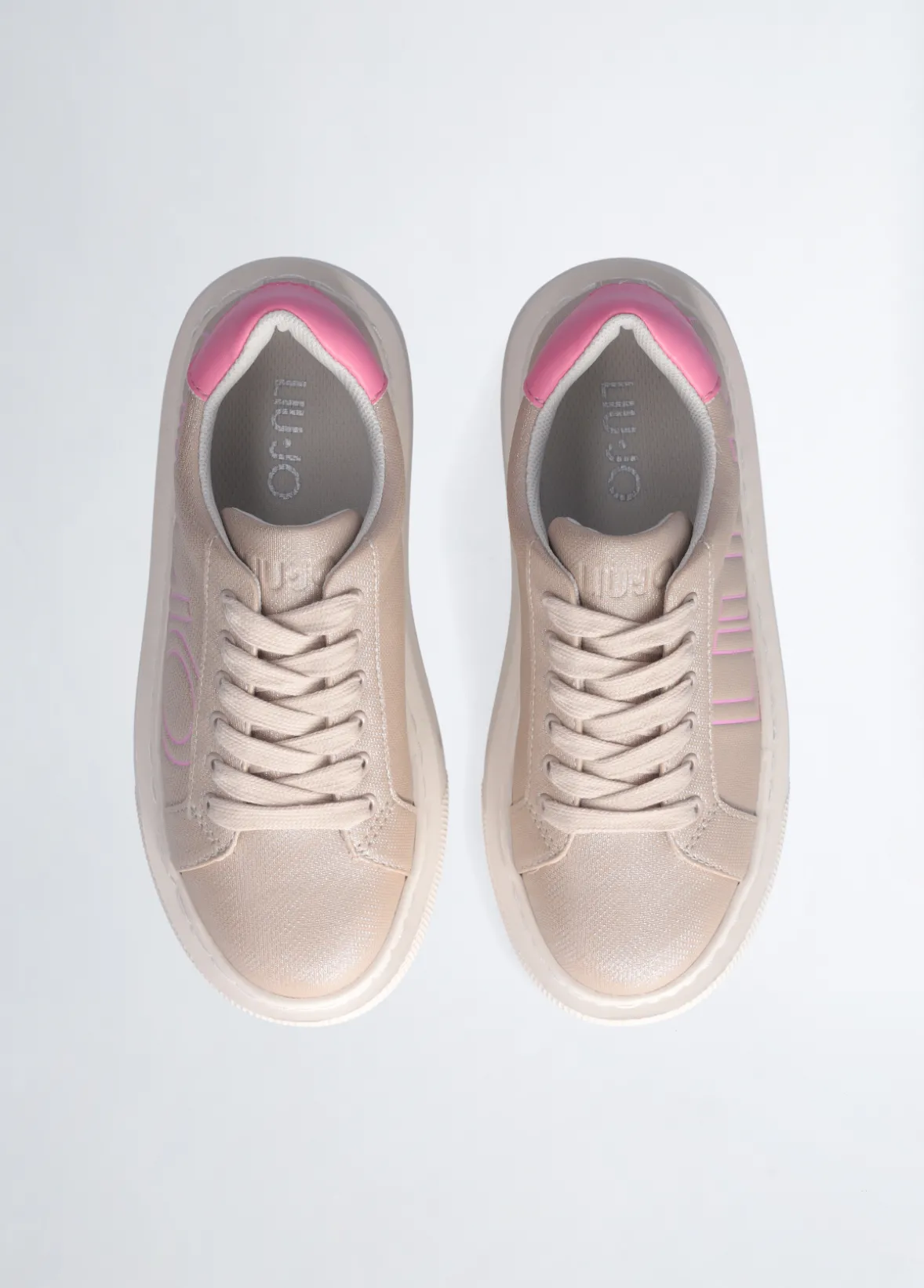 Sneakers platform con maxi logo