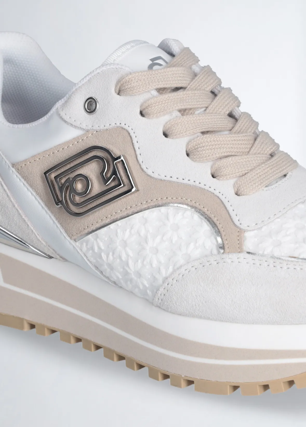 Sneakers platform con ricami floreali