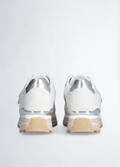 Sneakers platform con ricami floreali