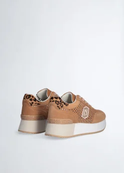 Sneakers platform traforate