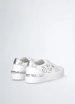 Sneakers traforate