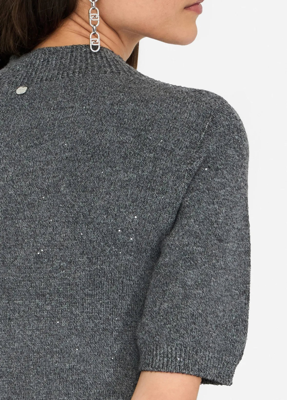 Top con micro-paillettes