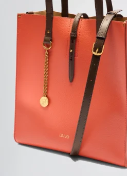 Tote bag media