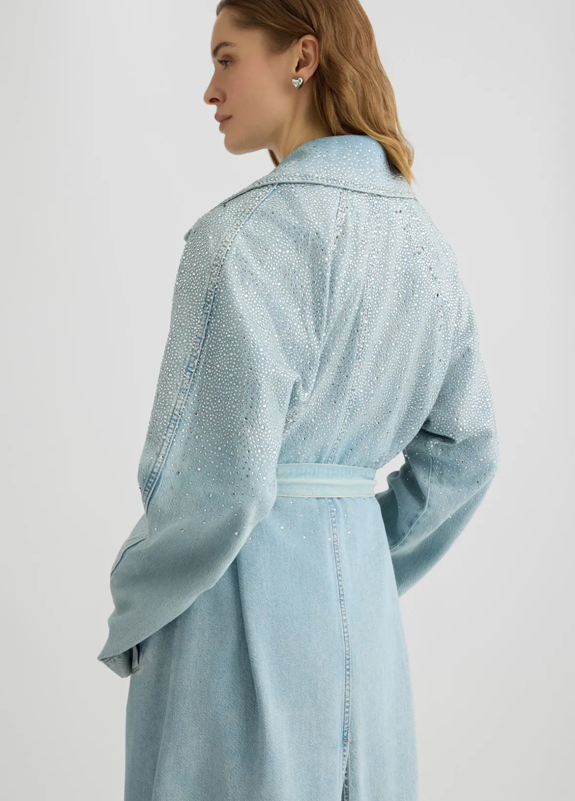 Trench in denim con strass