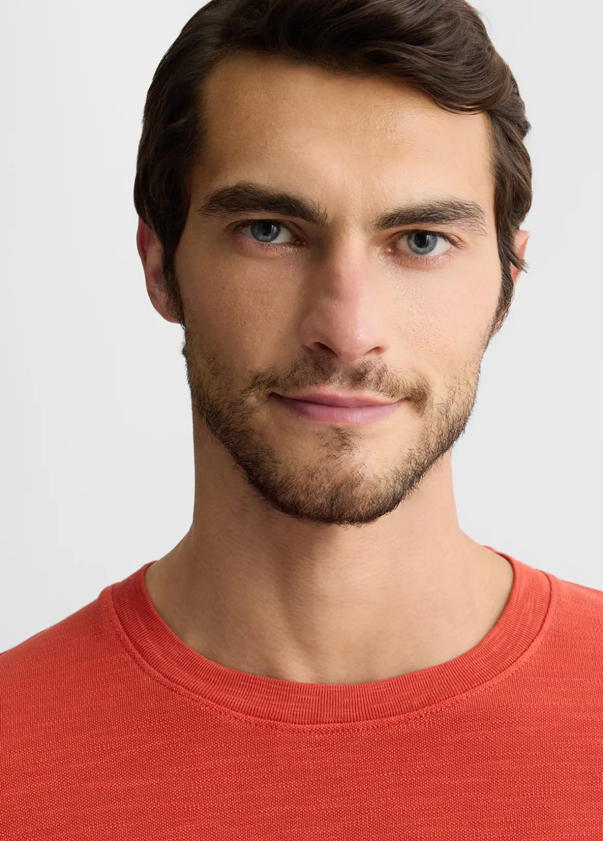 T-shirt con applicazione
