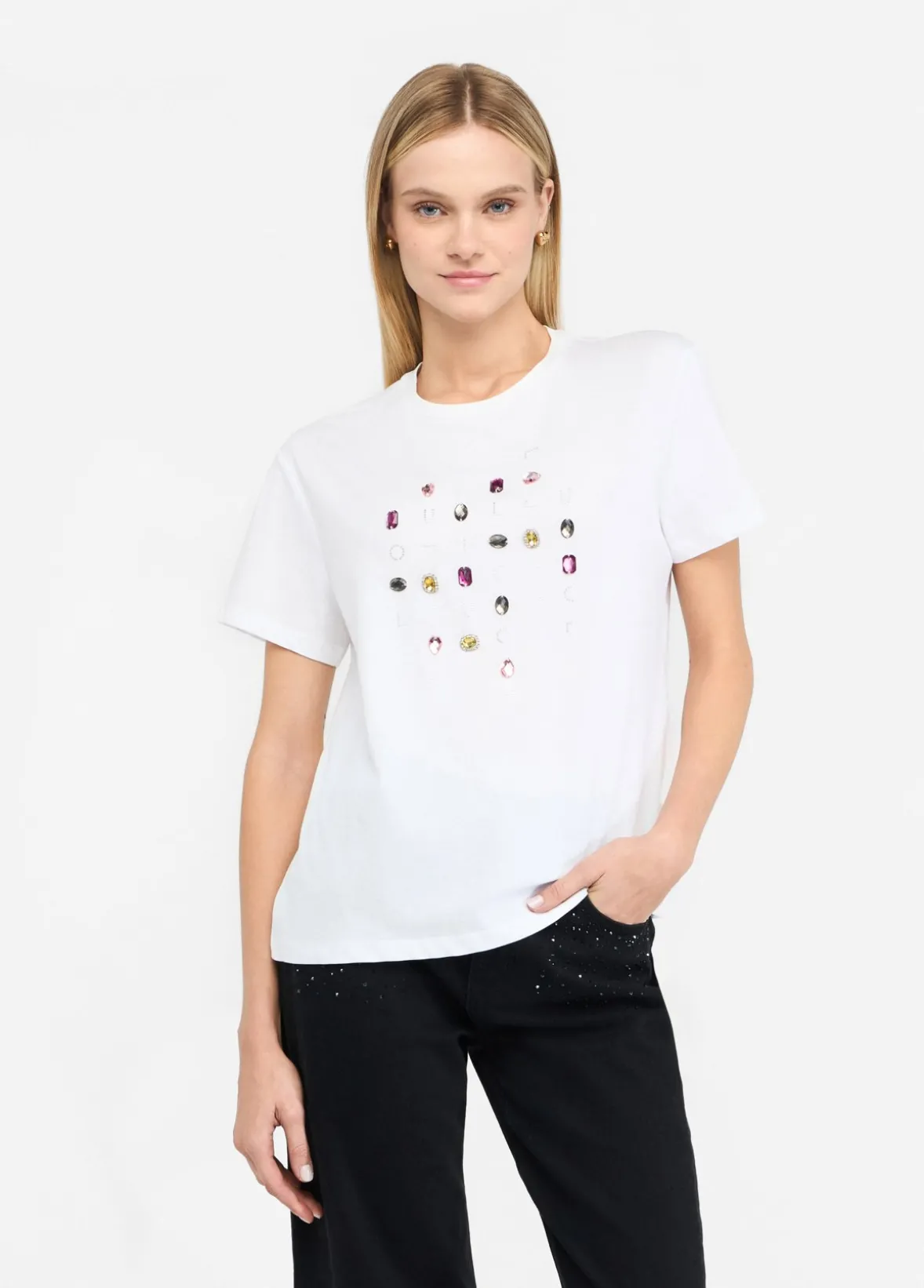 T-shirt con applicazioni