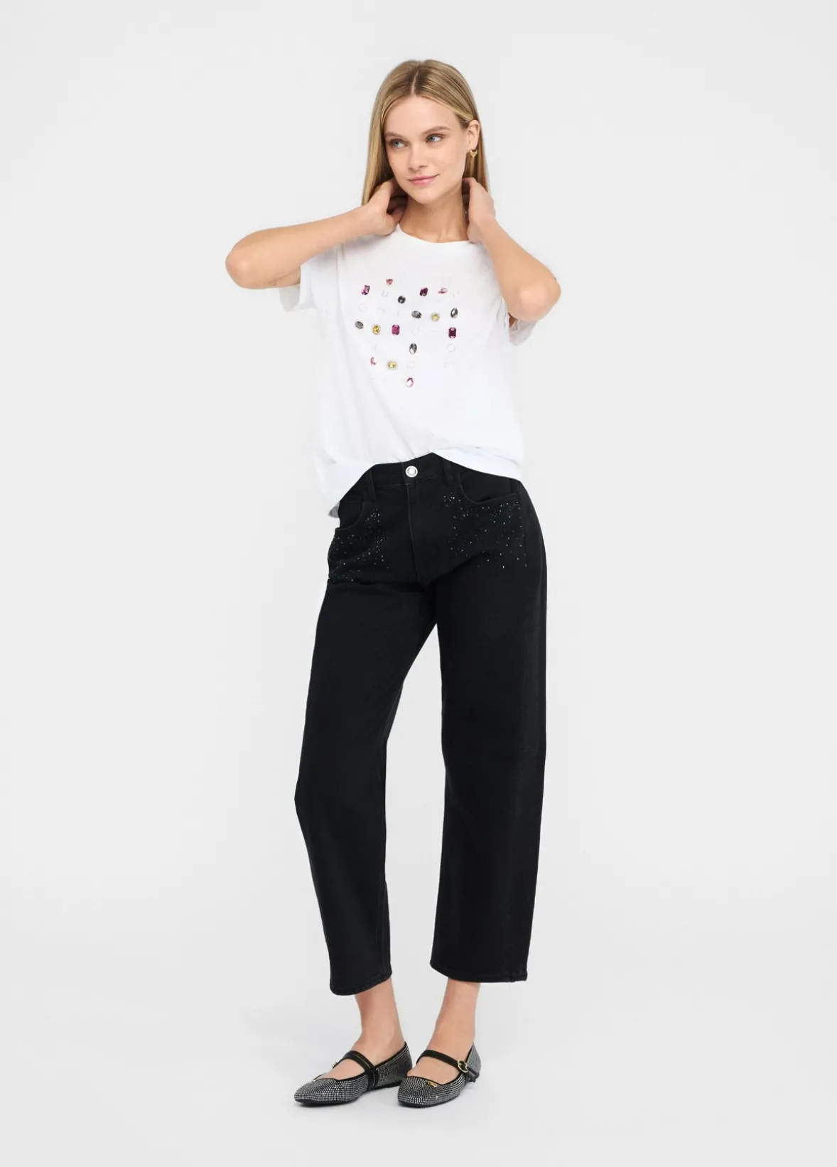 T-shirt con applicazioni