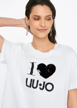 T-shirt con applicazioni
