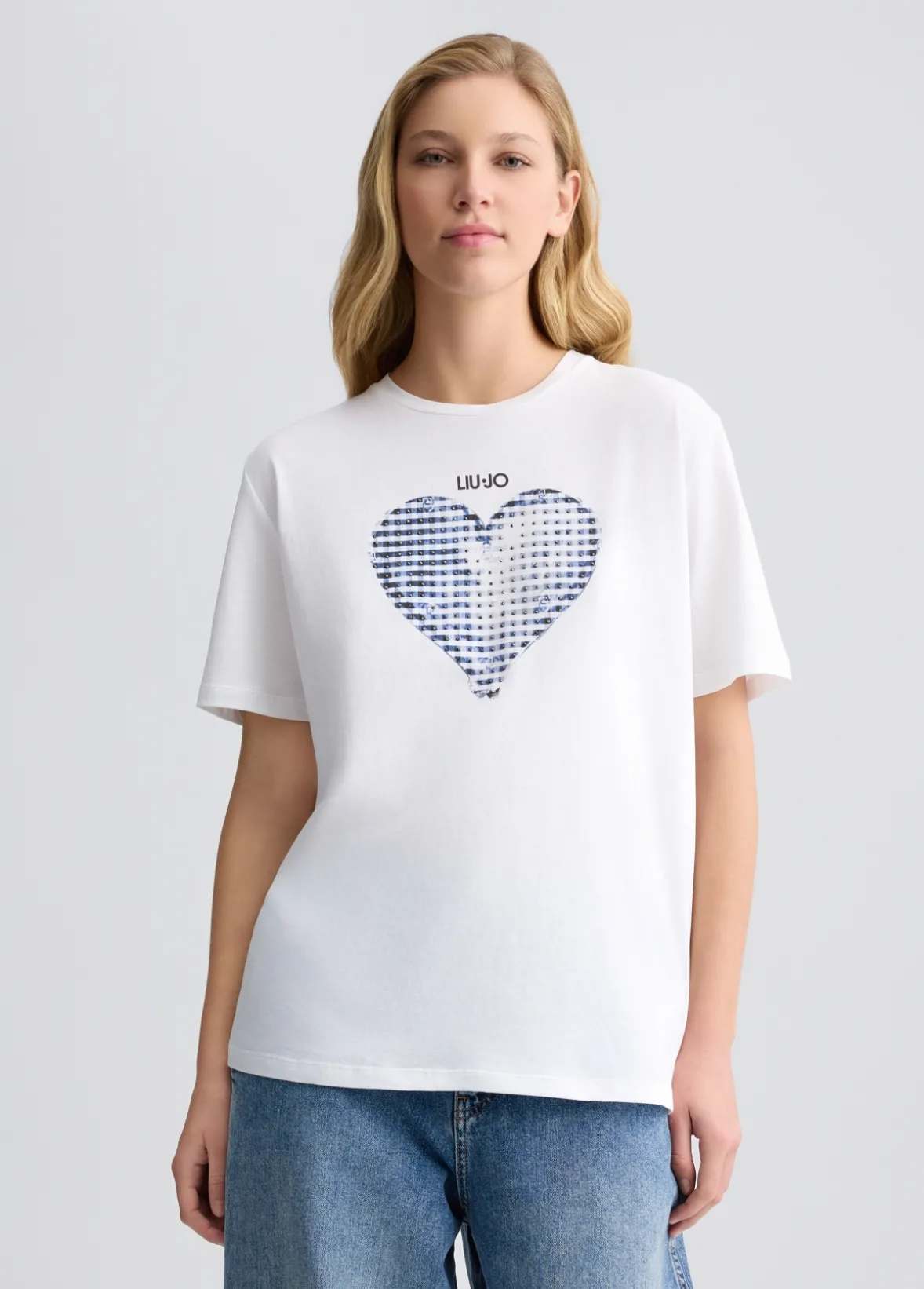 T-shirt con cuore e strass