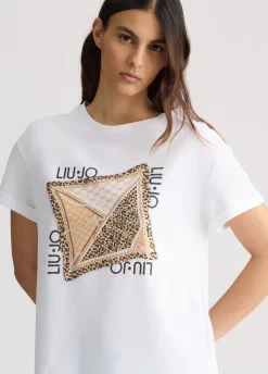 T-shirt con foulard