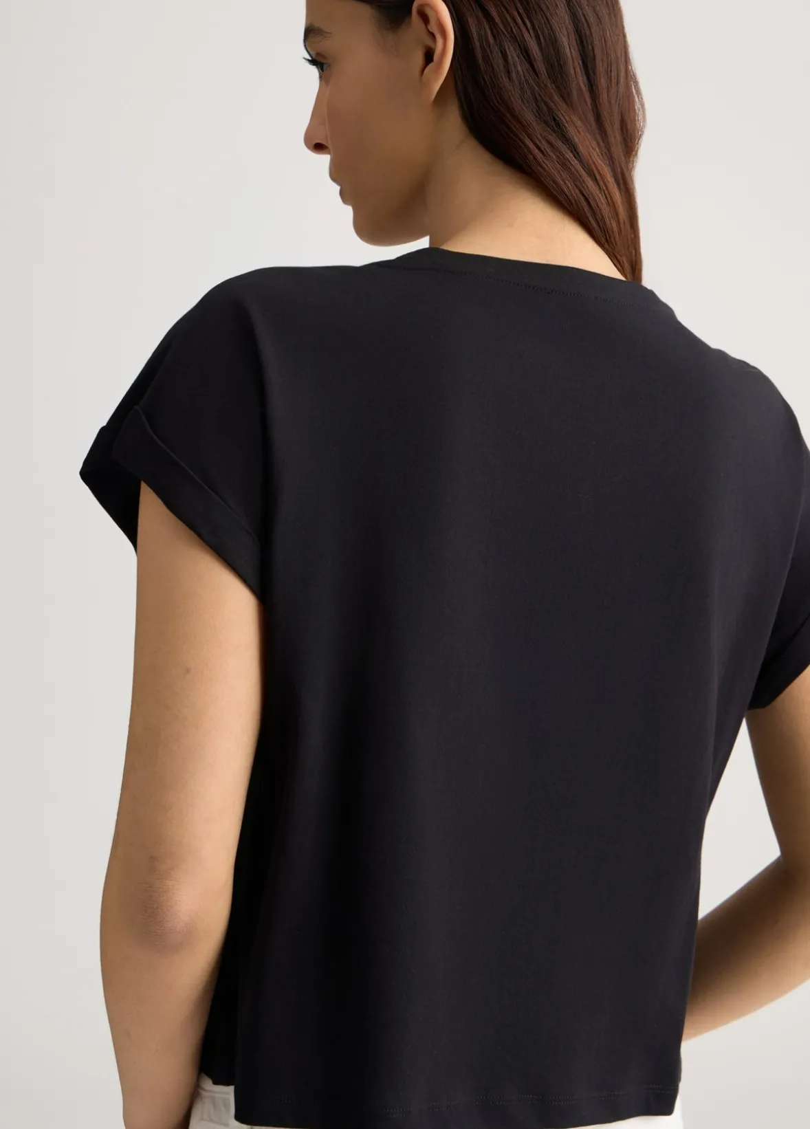 T-shirt con logo e strass