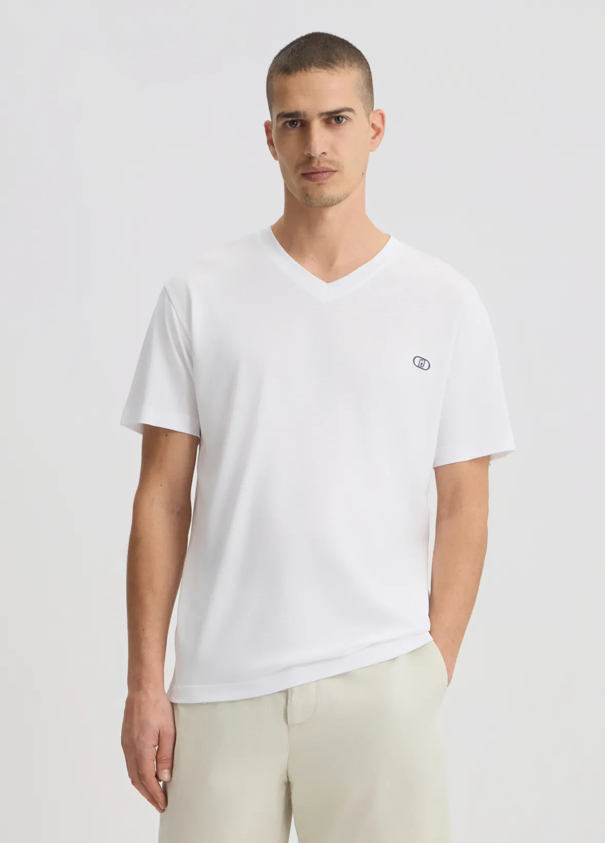 T-shirt con scollo a V