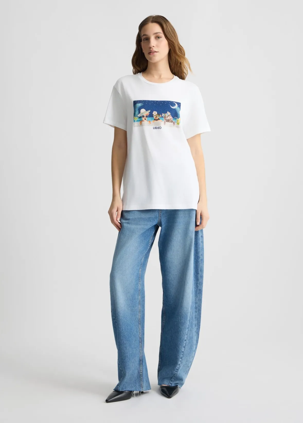 T-shirt con stampa e strass