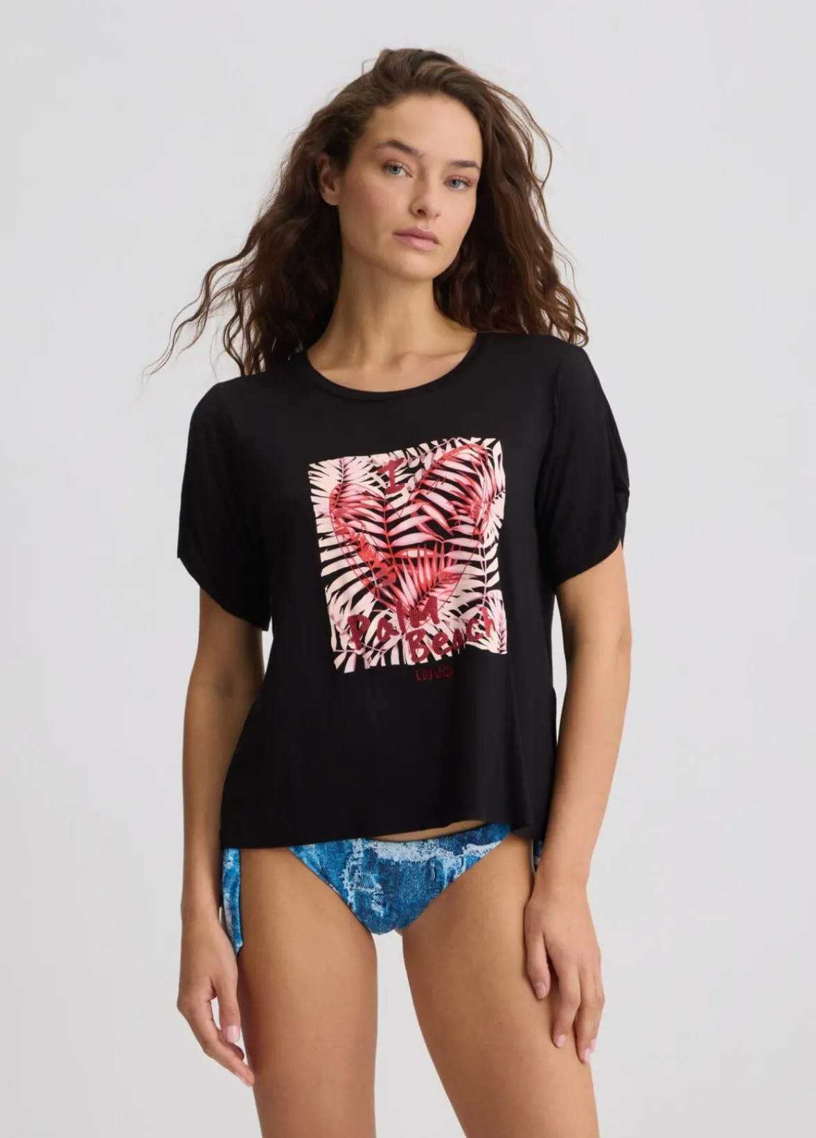 T-shirt con stampa e strass