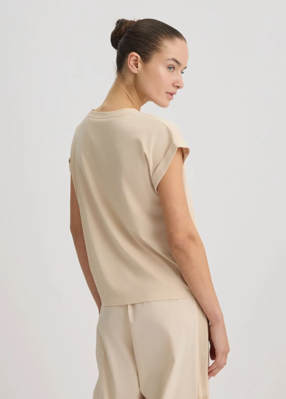 T-shirt in cotone con logo