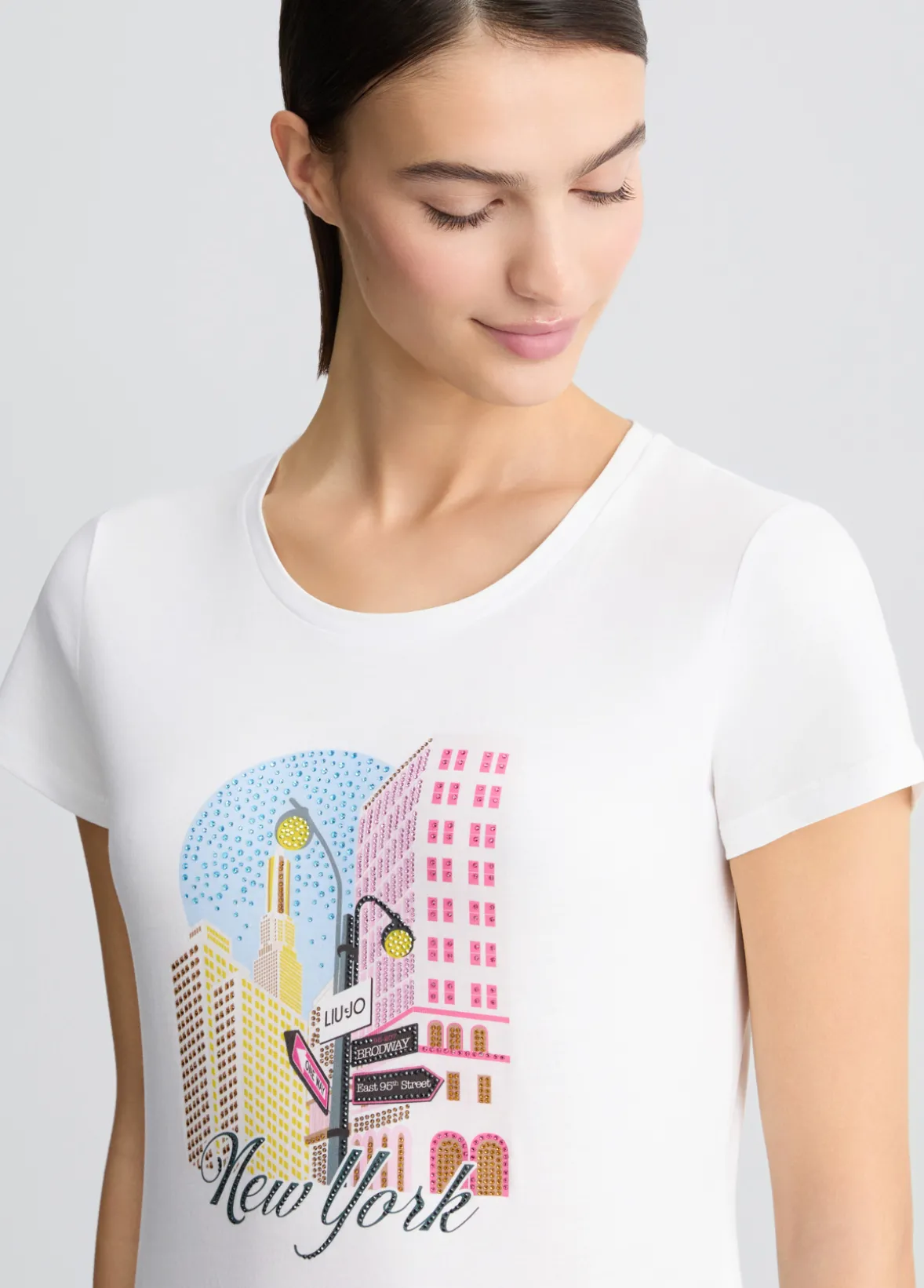 T-shirt in cotone con stampa e strass