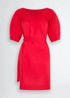 Vestito corto con spalle scoperte