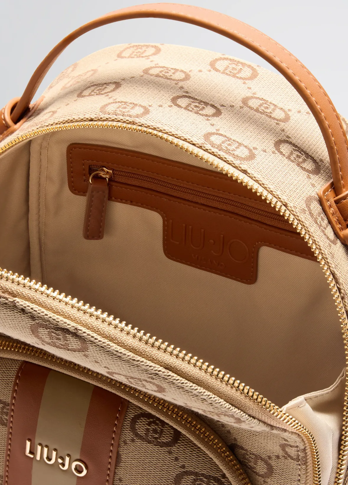 Zaino jacquard con pochette